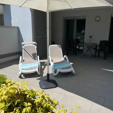 Apartment Vista Mare *