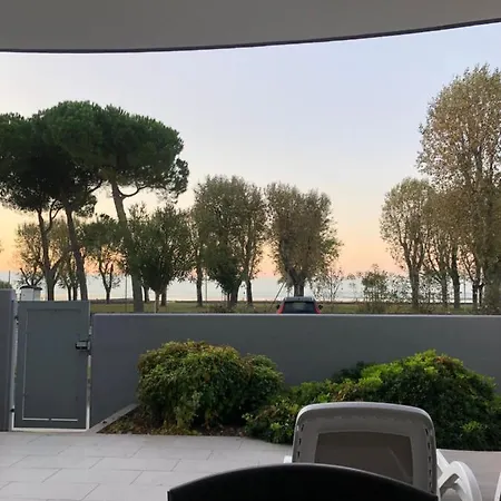 Vista Mare Apartment *